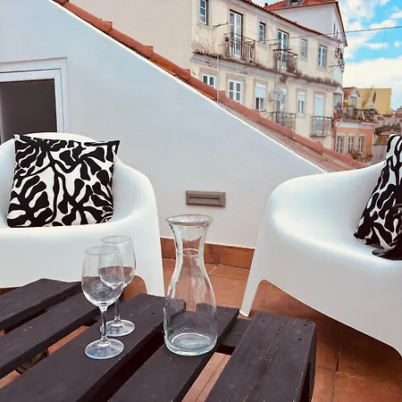 Cosy Alfama Hideout - With Rooftop Terrace * Lissabon