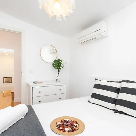 Cosy Alfama Hideout - With Rooftop Terrace Apartment Lissabon