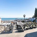 Cosy Alfama Hideout - With Rooftop Terrace *