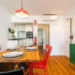 Cosy Alfama Hideout - With Rooftop Terrace شقة Lisboa