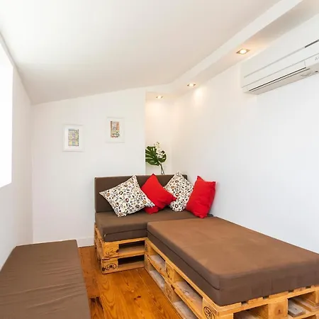 Cosy Alfama Hideout - With Rooftop Terrace Apartman *