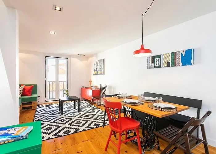 Cosy Alfama Hideout - With Rooftop Terrace Lejlighed *